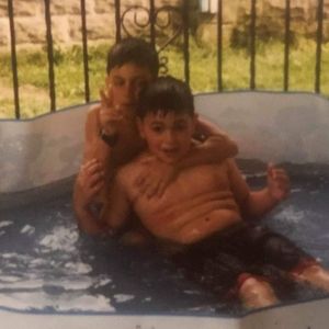 Meet your Posher, Avelino